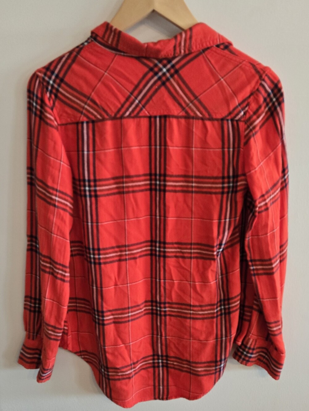 Retro Vibe Orange Plaid Button-Up Flannel Shirt - Picture 2 of 5